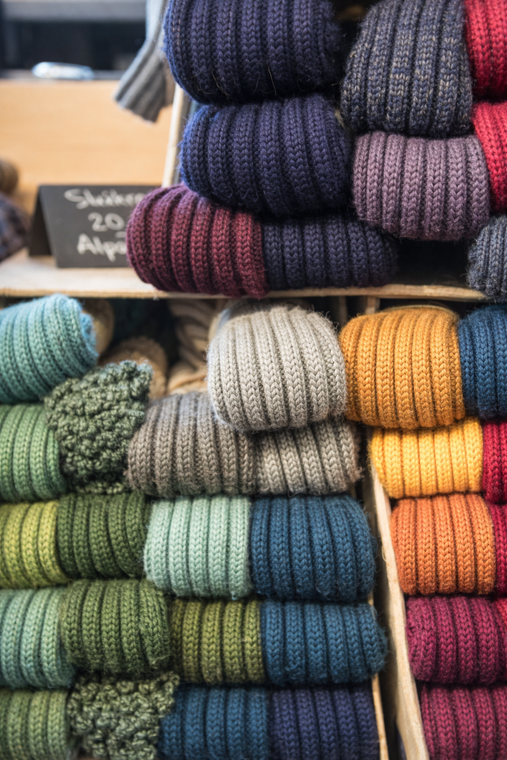 20260203_1613_Image Generation_remix_01kgj0zak7e1h9xvmcagpwq6fv